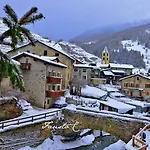 Casa Dello Sciatore
