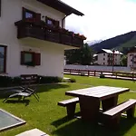 Casa Dello Sciatore * 博尔米奥